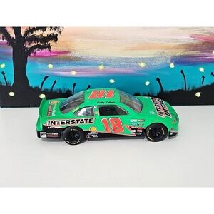 Action Nascar #18 Interstate‎ Batteries Bobby Labonte 1:24 Diecast BANK & Figure